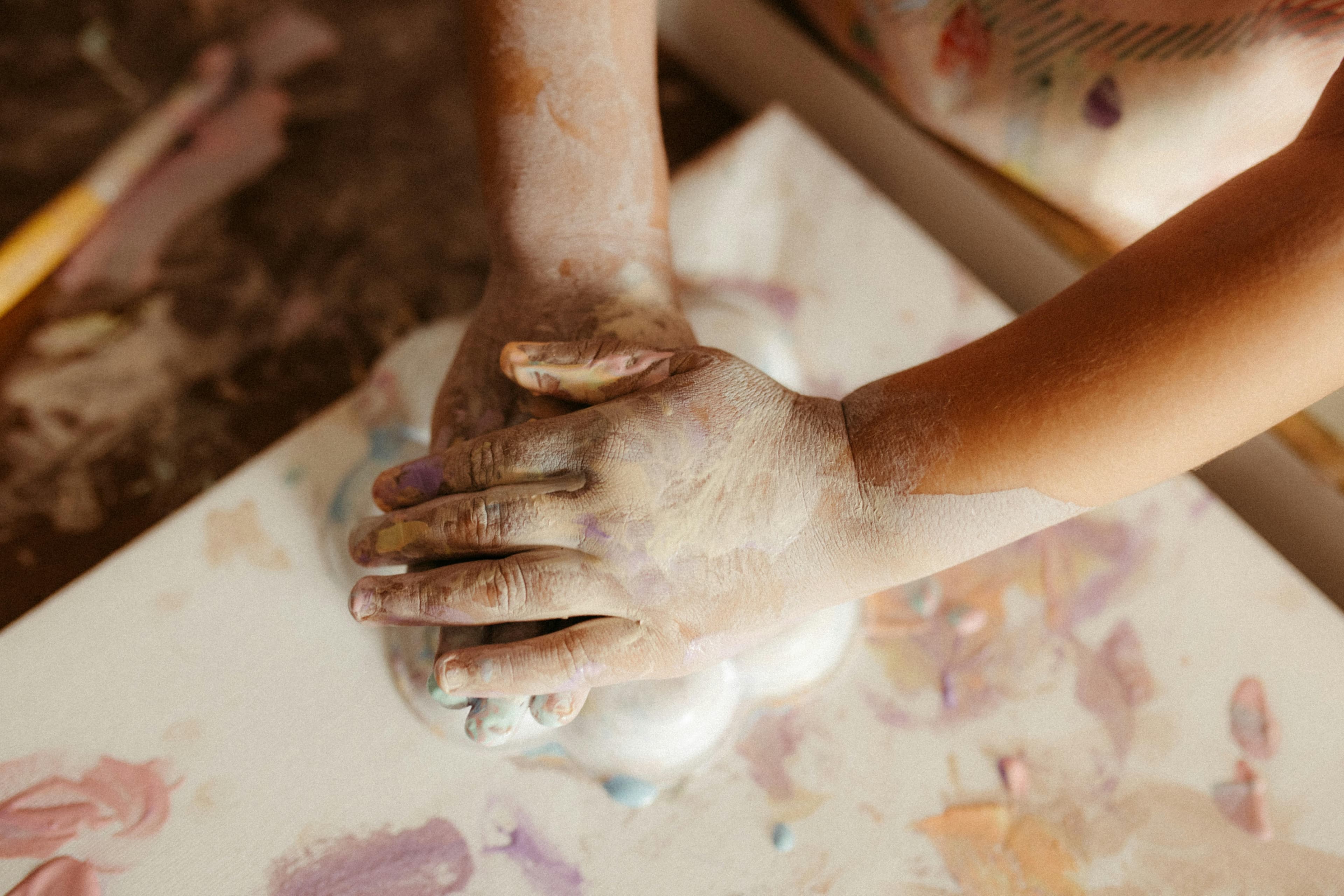 Tactile Tots: sensory play Artrise Sunbury (ages 0-4)
