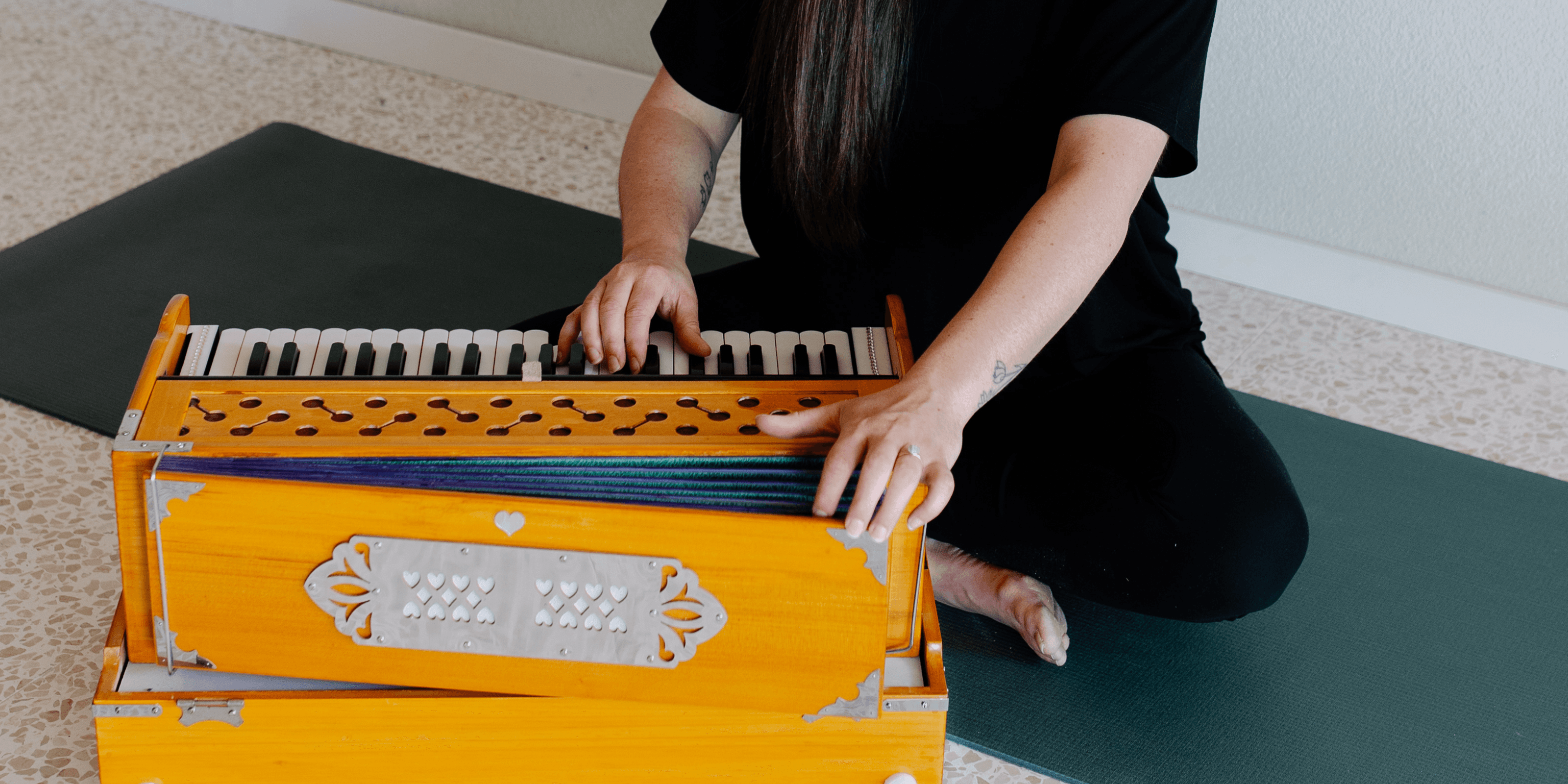 Healing Sounds: A Sound Journey with Kaela Raku